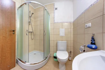 Готелі SkilandHouse у Яблуниці, поруч із курортом Буковель